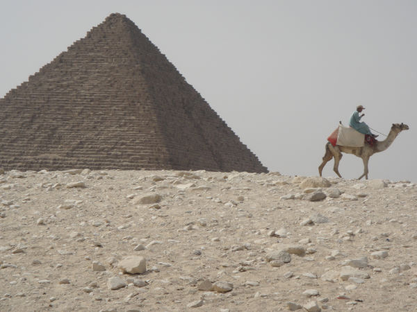 Ägypten - Fotostrecke: Kamelreiter vor Cheops-Pyramide
